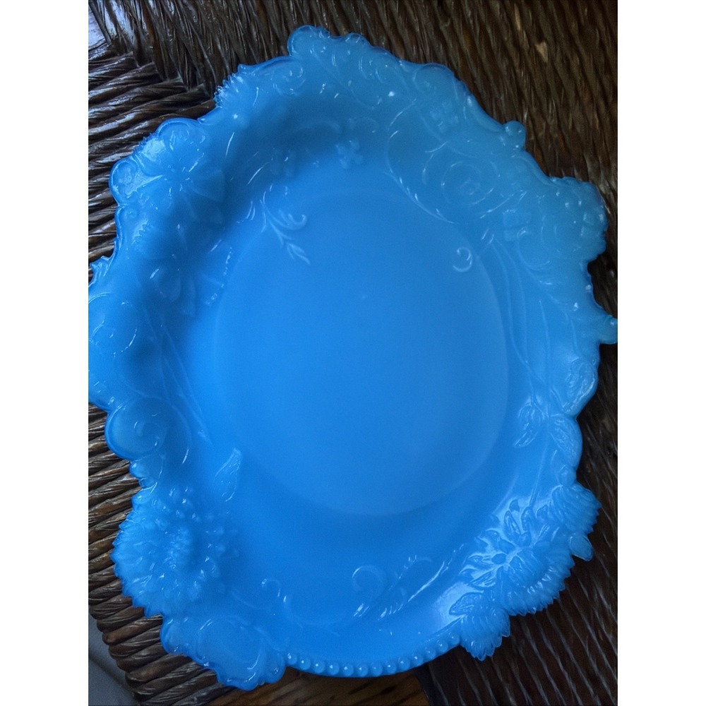 1880's Dithridge USA Blue Milk Glass 7.5×5.5"Oval Feathered Dahlia Dish EUC #512